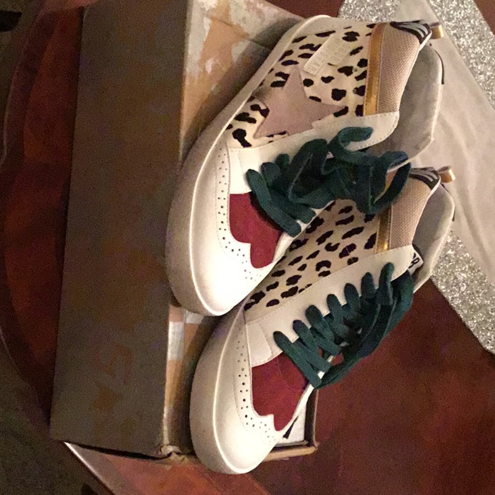 Womens high top tennis shoes